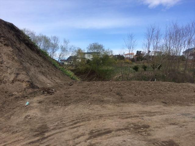 【商談開始のお知らせ】美山町南１０丁目３７番　土地　29万円にお申込みがありました。