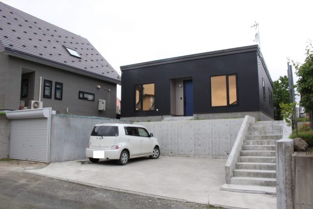【商談開始のお知らせ】花月町11番　戸建て　1，980万円にお申込みがありました。