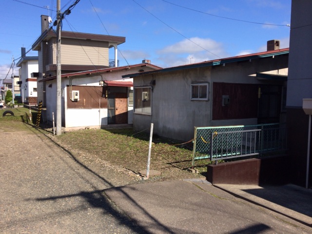 【商談開始のお知らせ】とん田西町218番　土地　230万円にお申込みがありました。
