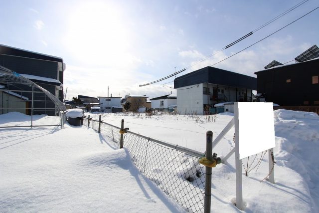 【商談開始のお知らせ】美幌町字元町20番　土地　300万円にお申込みがありました。
