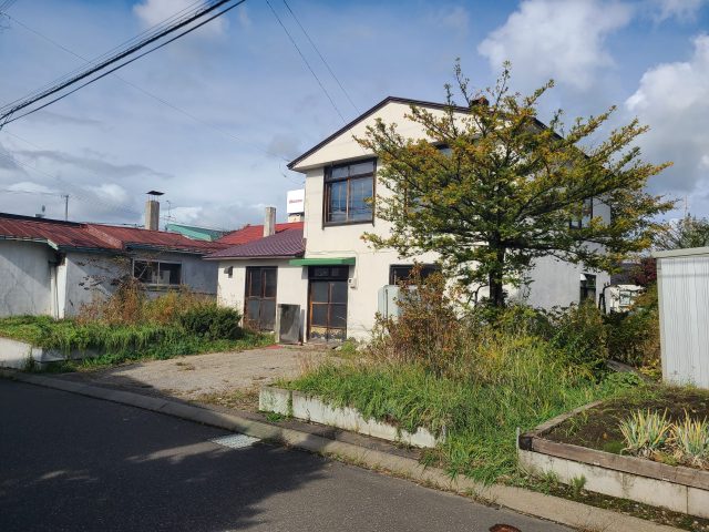 【商談開始のお知らせ】とん田西町373番　土地　498万円にお申込みがありました。