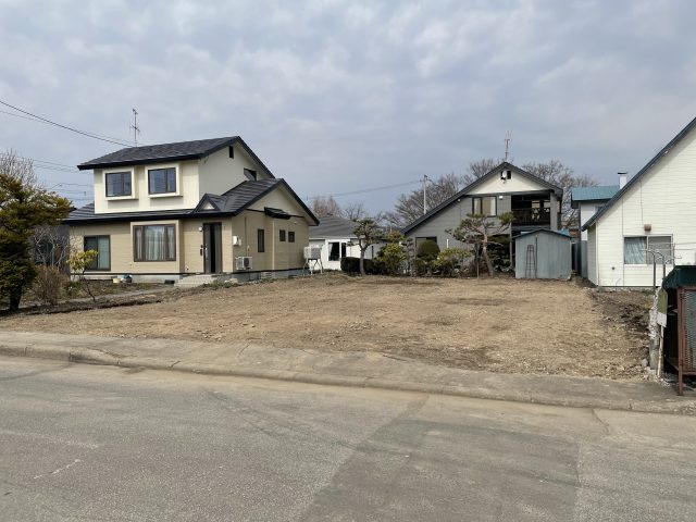 【新着物件のお知らせ】とん田東町617番　土地　720万円が売出しになりました。