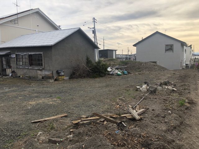 【商談開始のお知らせ】中央三輪2丁目333番　土地　550万円にお申込みがありました。