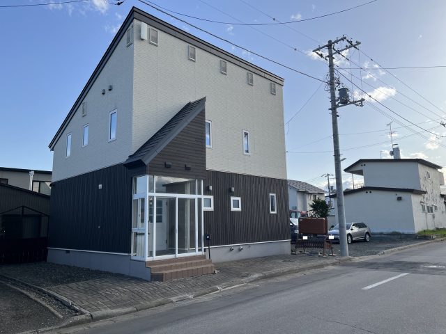 【価格変更のお知らせ】常盤町5丁目16番　戸建て　”1,890万⇒1,590万”に値下げになりました。