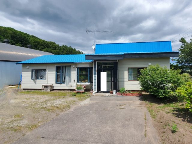 【新着物件のお知らせ】網走市字山里187番　戸建て　780万円が売出しになりました。