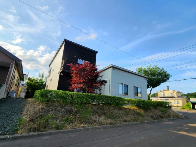 【商談開始のお知らせ】高栄西町9丁目98番　戸建て　2,480万円にお申込みがありました。
