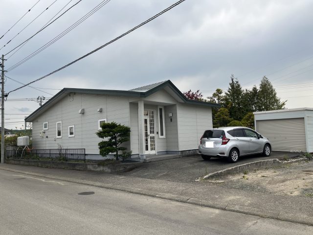 【新着物件のお知らせ】北光319番　戸建て　890万円が売出しになりました。