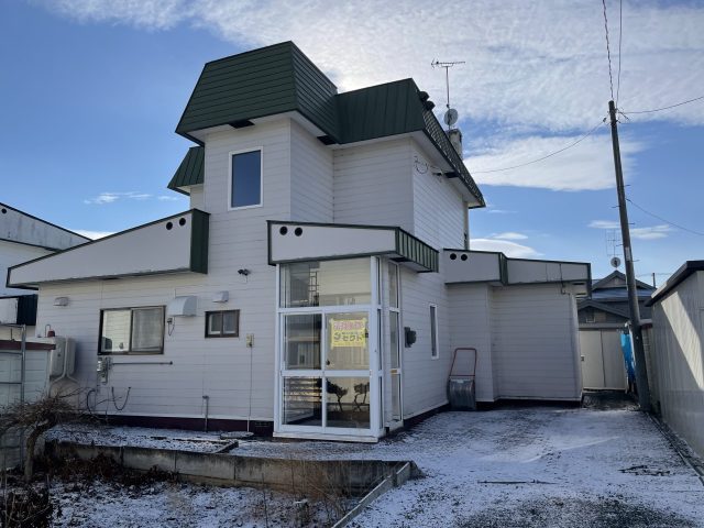 【商談開始のお知らせ】田端町30番　戸建て　590万円にお申込みがありました。