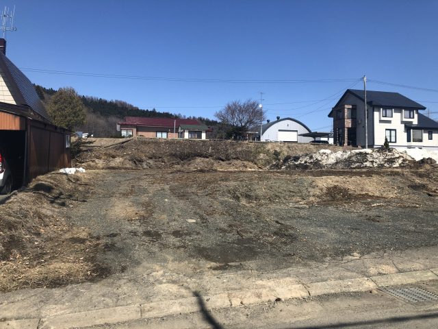 【商談開始のお知らせ】緑ヶ丘5丁目31番119　土地　480万円にお申込みがありました。