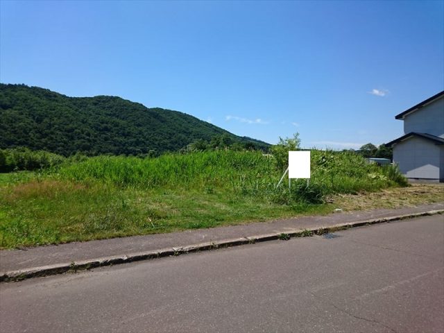 【商談開始のお知らせ】東相内町651番　土地　350万円にお申込みがありました。