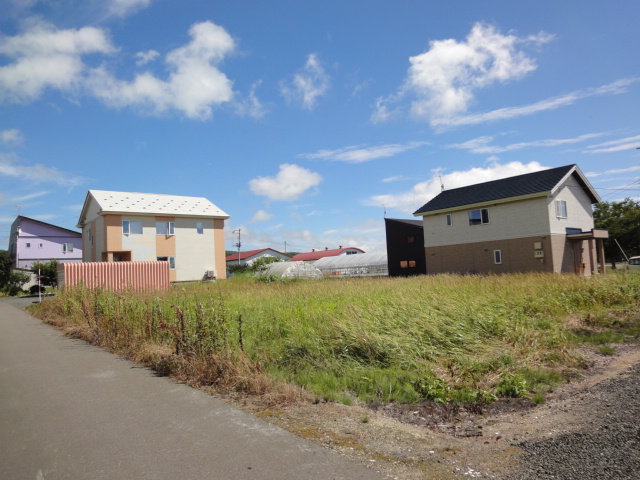 【商談開始のお知らせ】網走市字呼人705番　土地　380万円にお申込みがありました。