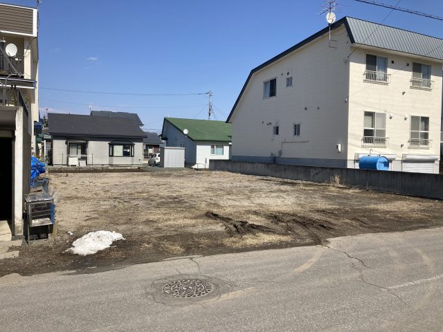 【商談開始のお知らせ】美幌町字栄町4丁目11番　土地　450万円にお申込みがありました。