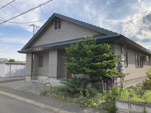 【商談開始のお知らせ】無加川町633番　戸建て　2,000万円にお申込みがありました。