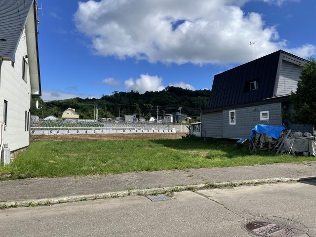 【商談開始のお知らせ】川東73番　土地　350万円にお申込みがありました。