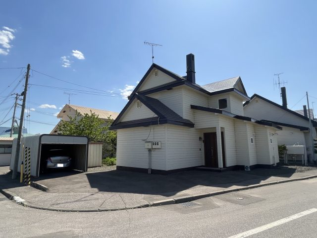 【新着物件のお知らせ】桂町2丁目199番　戸建て　950万円が売出しになりました。