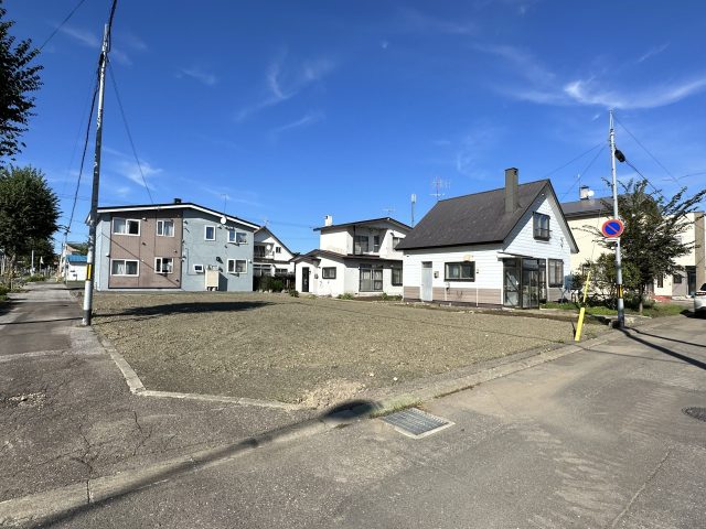 【新着物件のお知らせ】美芳町9丁目6番　土地　700万円が売出しになりました。