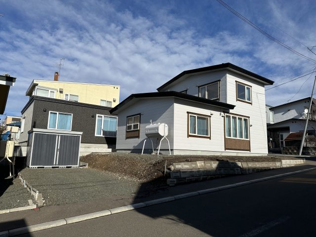 【Facebook/Instagram投稿しました】高栄東町3丁目157番　戸建て　1,390万円