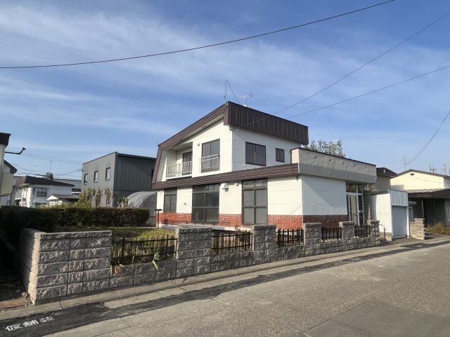 【新着物件のお知らせ】朝日町18番　戸建て　690万円が売出しになりました。
