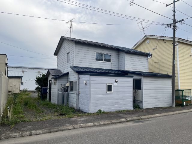【商談開始のお知らせ】とん田西町232番 戸建て　350万円にお申込みがありました。