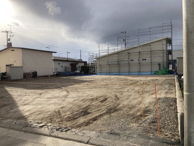 【商談開始のお知らせ】中ノ島町2丁目7番　土地　840万円にお申込みがありました。