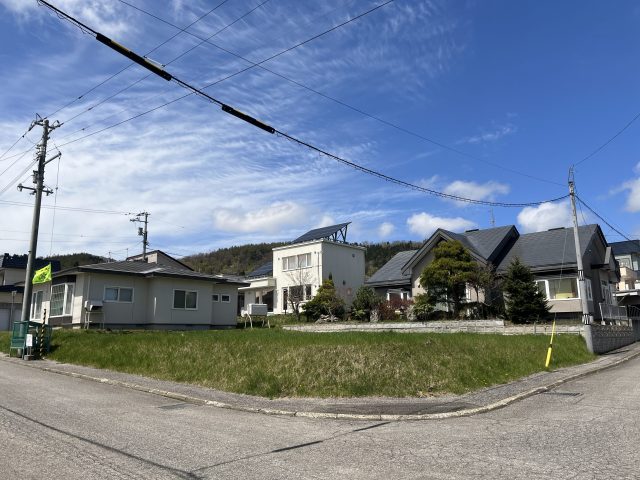 【商談開始のお知らせ】緑ヶ丘2丁目14番 土地　470万円にお申込みがありました