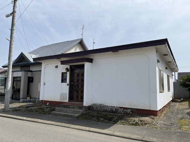 【売出開始のお知らせ】緑ヶ丘6丁目30番 戸建て　450万円が再度売出しになりました。