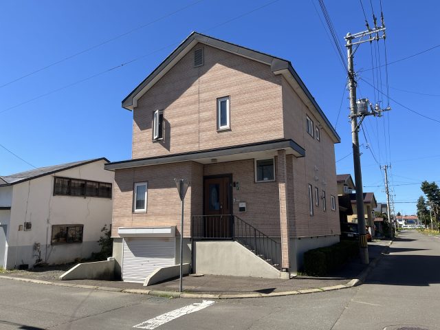 【価格変更のお知らせ】 美芳町9丁目3番 戸建て ”1100万円 ⇒980万円” に価格変更となりました