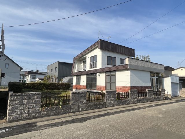 【価格変更のお知らせ】朝日町18番 戸建て　”690万円 ⇒ 590万円” に価格変更となりました。
