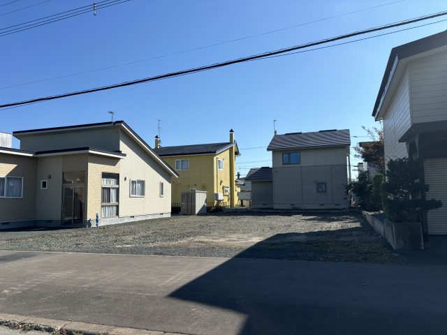 【新着物件のお知らせ】光西町195番 土地　700万円が売出しになりました。
