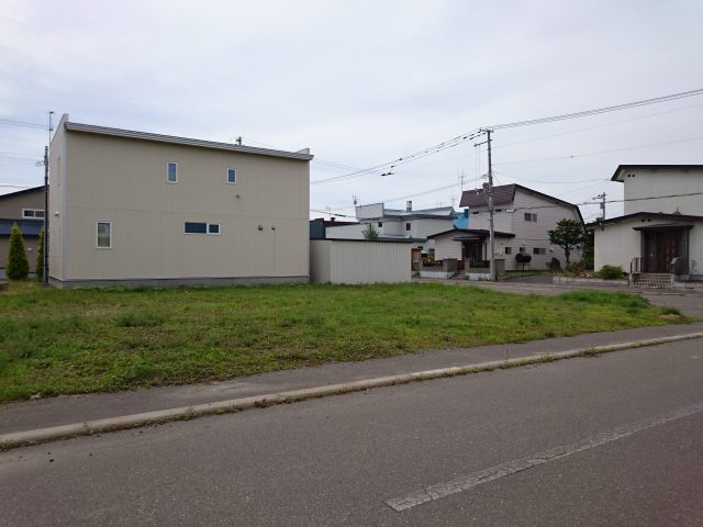 【商談開始のお知らせ】桂町2丁目191番 土地 土地　682万円にお申込みがありました。