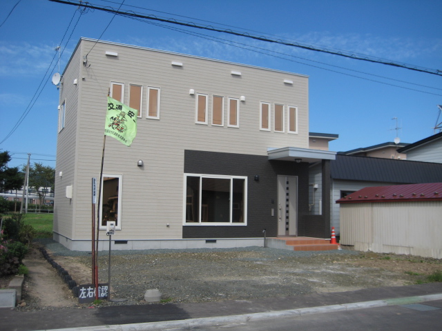 【商談開始のお知らせ】西富町3丁目148番 投資用戸建て　1,550万円　にお申し込みがありました
