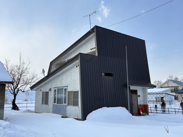 【新着物件のお知らせ】留辺蘂町旭東10番 戸建て　300万円が売出しになりました