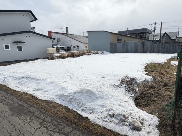 【新着物件のお知らせ】 北光320番 土地　220万円が売出しになりました