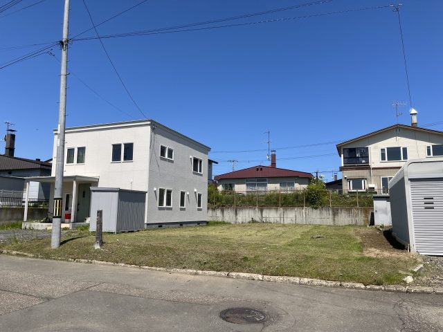 【商談開始のお知らせ】美山町南2丁目9番　土地　350万　にお申し込みがありました