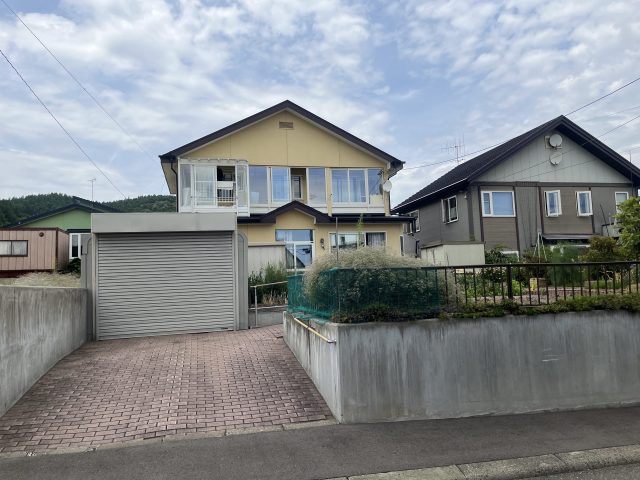 【価格変更のお知らせ】 緑ヶ丘５丁目３１番　戸建て　”1000万円 ⇒900万円” に価格変更となりました