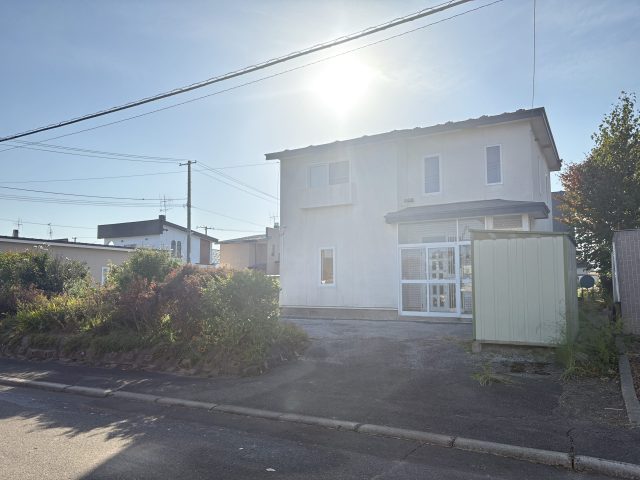 【商談開始のお知らせ】末広町368番　戸建て 　890万円　にお申し込みがありました