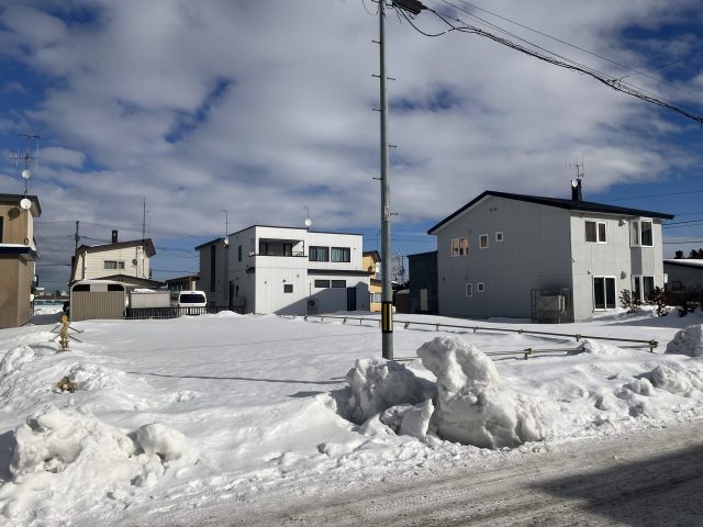 【商談開始のお知らせ】南仲町3丁目9番 土地　600万円　にお申し込みがありました