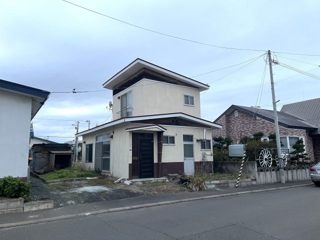 【価格変更のお知らせ】西富町２丁目１２３番　土地　”250万円 ⇒ 100万円” に価格変更となりました