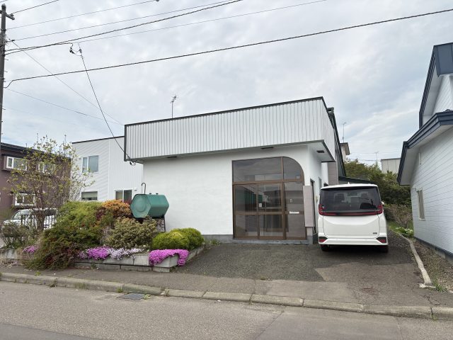 【新着物件のお知らせ】 柏陽町５５７番　戸建て　300万　が売出しになりました