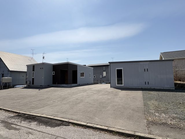 【価格変更のお知らせ】東陵町140番　戸建て　”2080万円 ⇒ 1980万円” に価格変更となりました