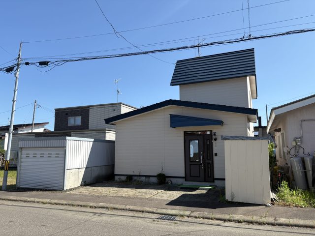 【新着物件のお知らせ】 高栄東町3丁目174番　戸建て　470万　が売出しになりました